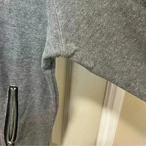 Star Wars Women's Disney Imperial AT-St Patch Slim Fit Sweatshirt Sz 2XL - Picture 5 of 8